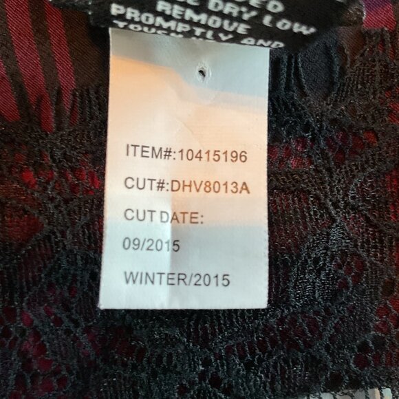 NWOT Torrid Womens Plaid Short Sleeve Top Lace Hem Sz 26 Black/Red Nylon/Polyest - Picture 9 of 13